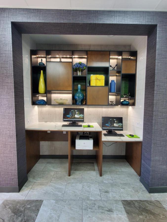 La Quinta Inn & Suites By Wyndham Fort Stockton Northeast Εξωτερικό φωτογραφία